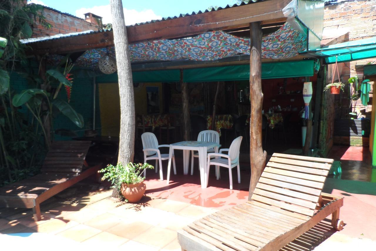 Garden Stone Hostel Puerto Iguazu Ngoại thất bức ảnh