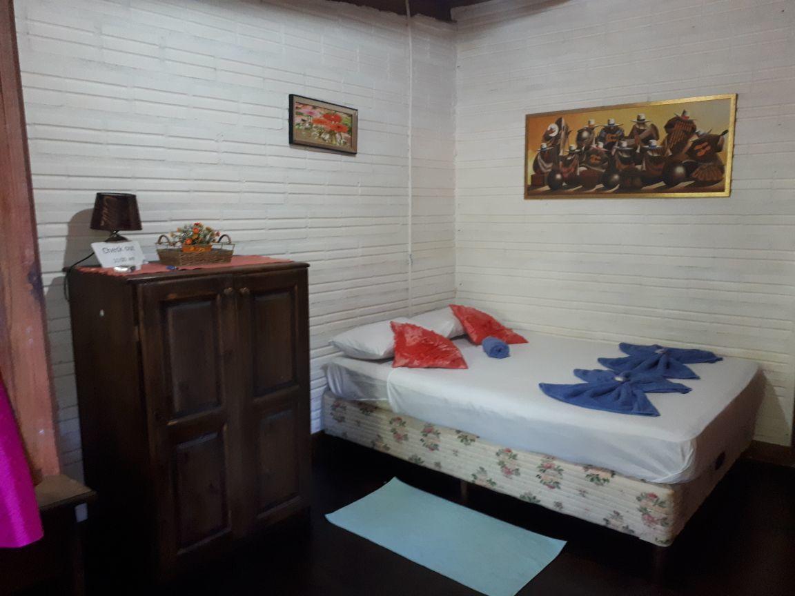 Garden Stone Hostel Puerto Iguazu Ngoại thất bức ảnh