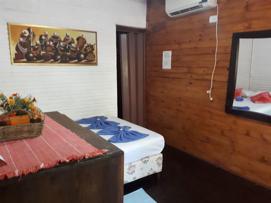 Garden Stone Hostel Puerto Iguazu Ngoại thất bức ảnh