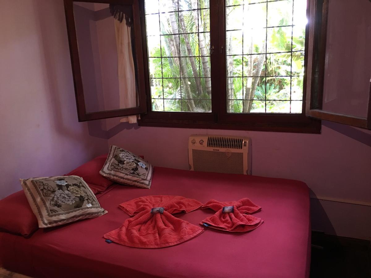 Garden Stone Hostel Puerto Iguazu Ngoại thất bức ảnh